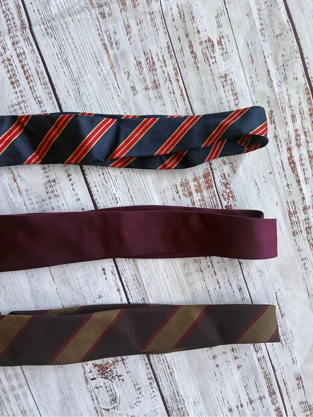 Classic Men's Burgundy Solid Tie - Versatile Formal Vintage Bundle